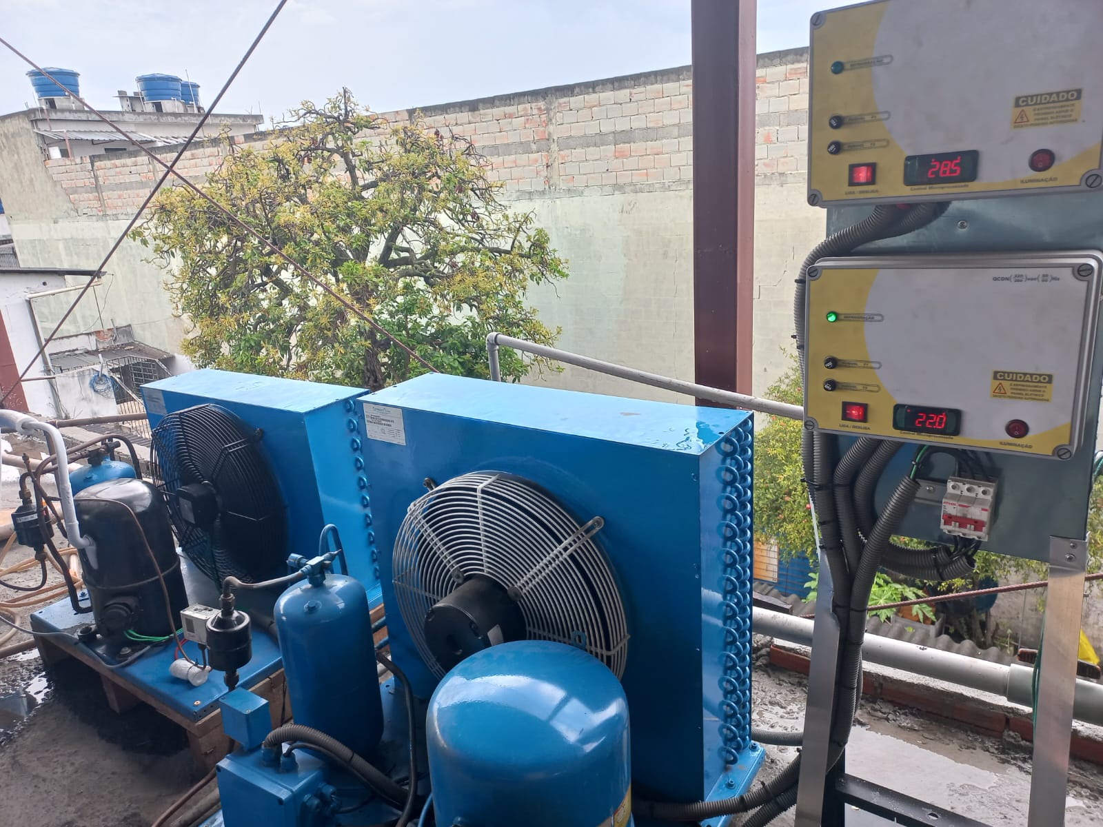 Instalação de unidade condensadora para padarias - Central Frio Refrigeração